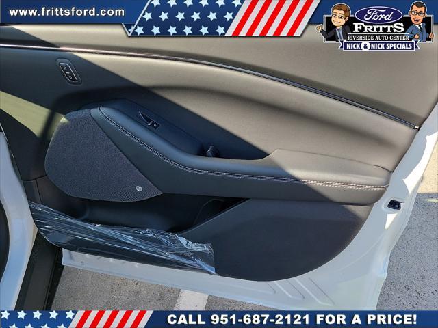 Photo of 2025 Star Wht Met Tc Ford Mustang Mach-E