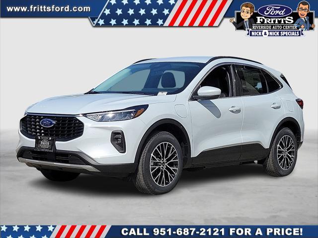 Photo of 2025 Space Silver Metallic Ford Escape PHEV