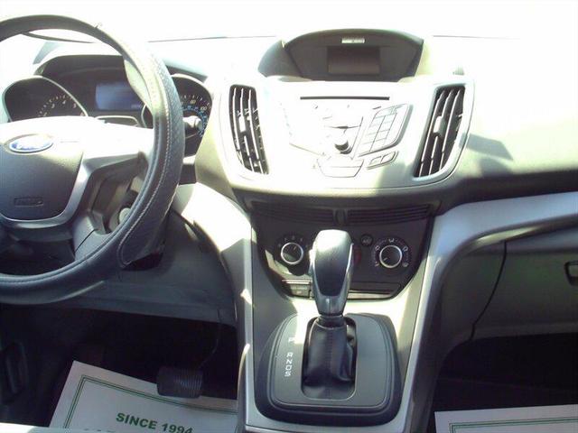 Photo of 2015 Blue Ford Escape