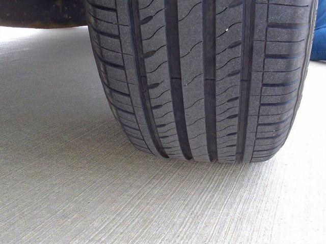 Photo of 2007 Black Toyota RAV4