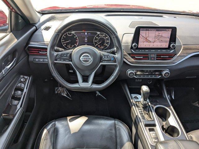 Photo of 2022 Scarlet Ember Tintcoat Nissan Altima