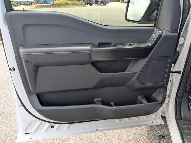 Photo of 2024 Oxford White Ford F-150