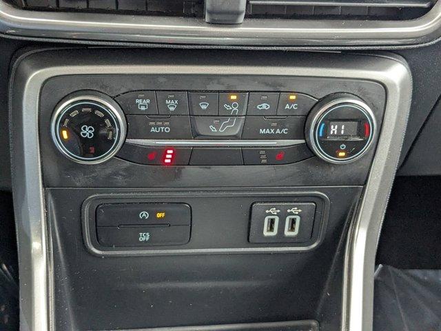 Photo of 2020 Diamond White Ford EcoSport