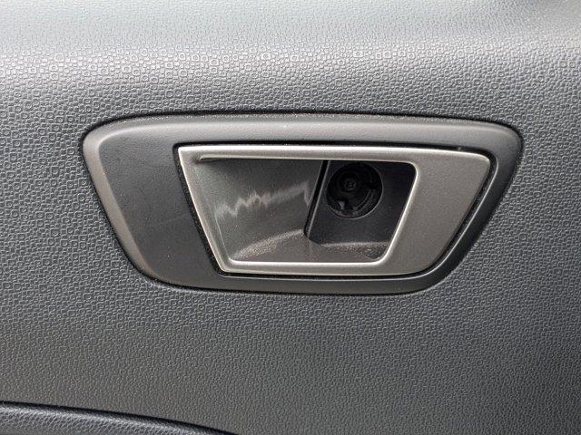 Photo of 2020 Diamond White Ford EcoSport