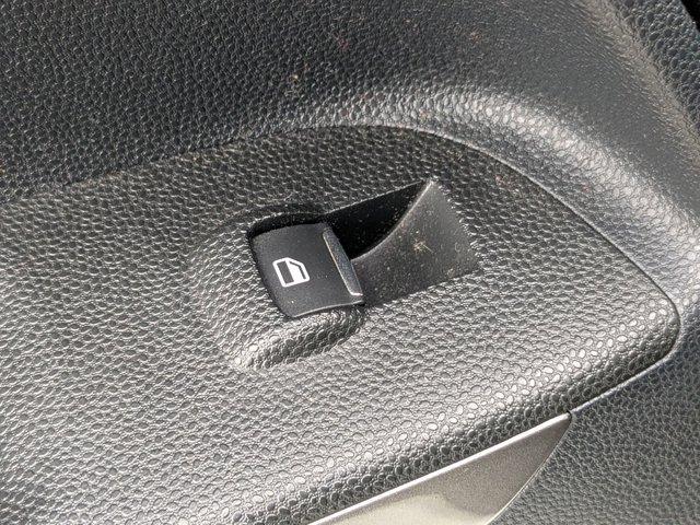 Photo of 2020 Diamond White Ford EcoSport