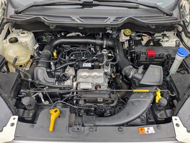 Photo of 2020 Diamond White Ford EcoSport