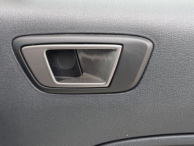 Photo of 2020 Diamond White Ford EcoSport