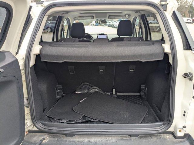 Photo of 2020 Diamond White Ford EcoSport