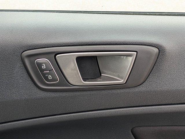 Photo of 2020 Diamond White Ford EcoSport