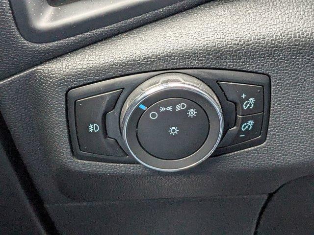 Photo of 2020 Diamond White Ford EcoSport