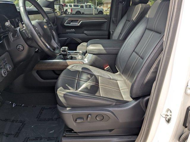 Photo of 2023 Pearl Chevrolet Silverado 1500