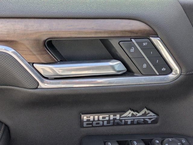 Photo of 2023 Pearl Chevrolet Silverado 1500