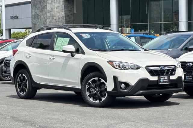 Photo of 2023 Crystal White Pearl Subaru Crosstrek