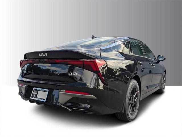 Photo of 2025 Aurora Black Pearl Kia K5