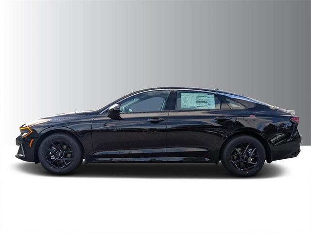 Photo of 2025 Aurora Black Pearl Kia K5
