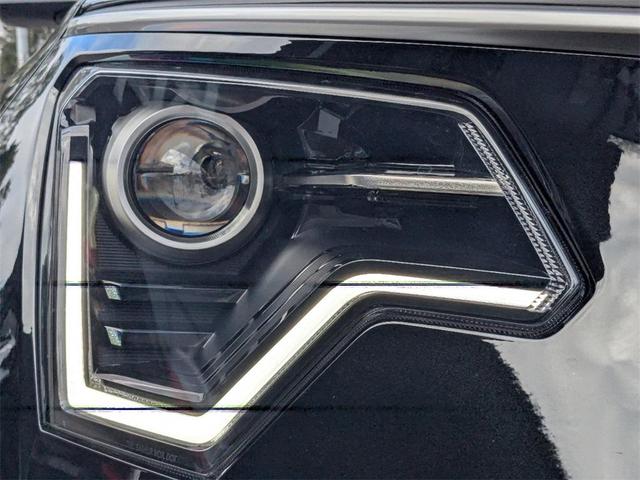 Photo of 2025 Aurora Black Pearl Kia Niro