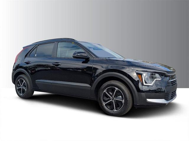 Photo of 2025 Aurora Black Pearl Kia Niro