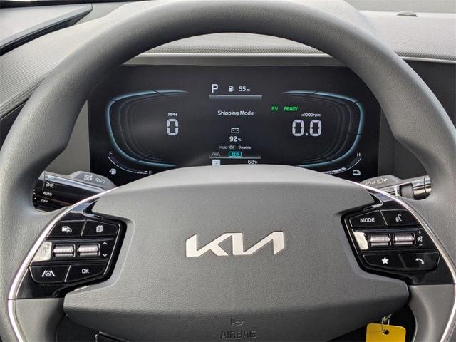 Photo of 2025 Aurora Black Pearl Kia Niro