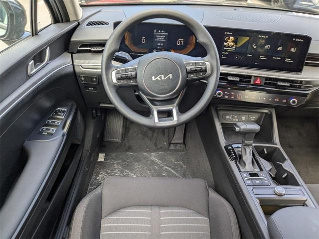 Photo of 2025 Gray Kia K5