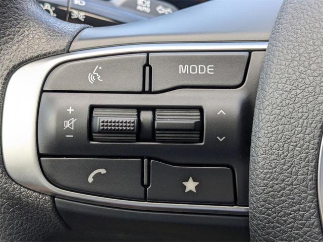 Photo of 2025 Gray Kia K5