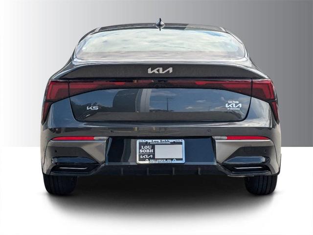 Photo of 2025 Gray Kia K5