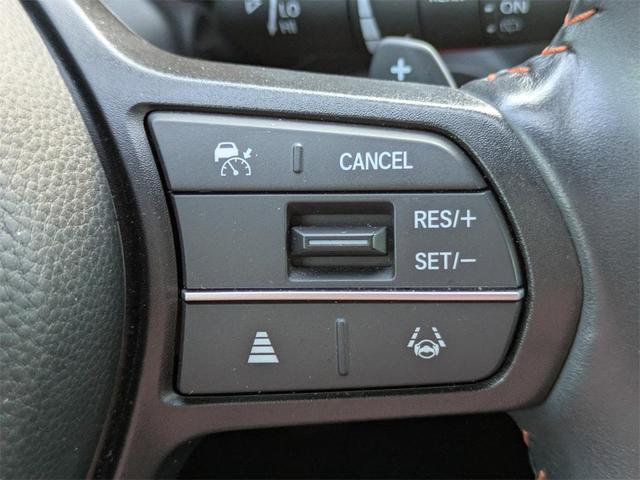 Photo of 2024 Blue Honda CR-V Hybrid