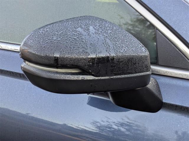 Photo of 2024 Blue Honda CR-V Hybrid