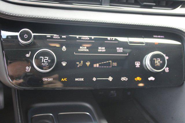 Photo of 2023 Gray INFINITI QX60