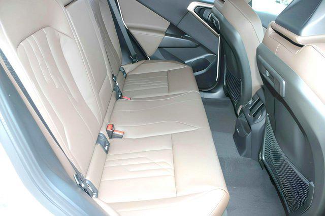 Photo of 2025 Alpine White BMW X3