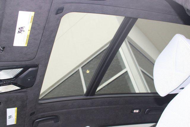 Photo of 2026 Carbon Black Metallic BMW X7