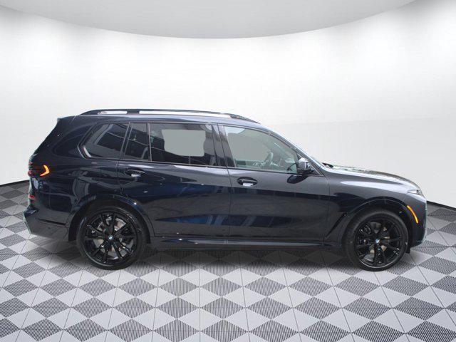 Photo of 2026 Carbon Black Metallic BMW X7