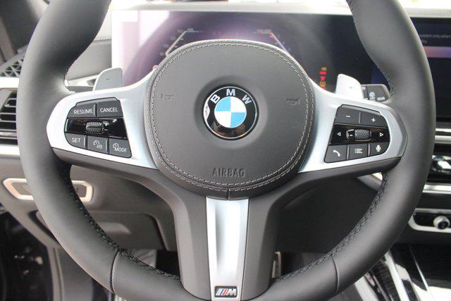 Photo of 2026 Carbon Black Metallic BMW X7