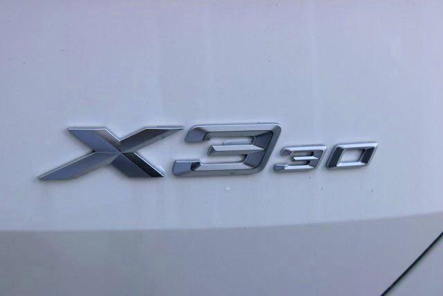 Photo of 2025 Alpine White BMW X3