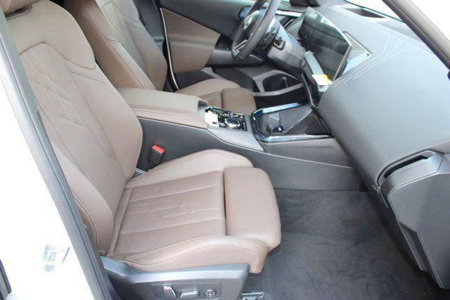 Photo of 2025 Alpine White BMW X3