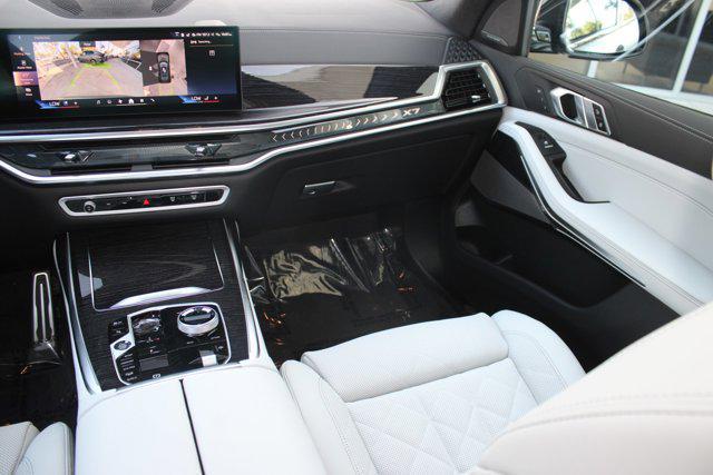Photo of 2026 Frozen Pure Grey Metallic BMW X7