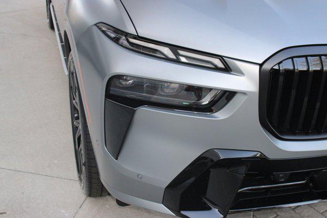 Photo of 2026 Frozen Pure Grey Metallic BMW X7