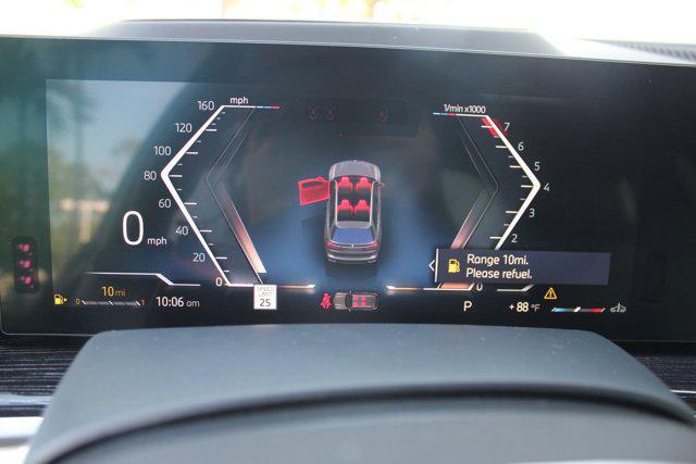 Photo of 2026 Frozen Pure Grey Metallic BMW X7