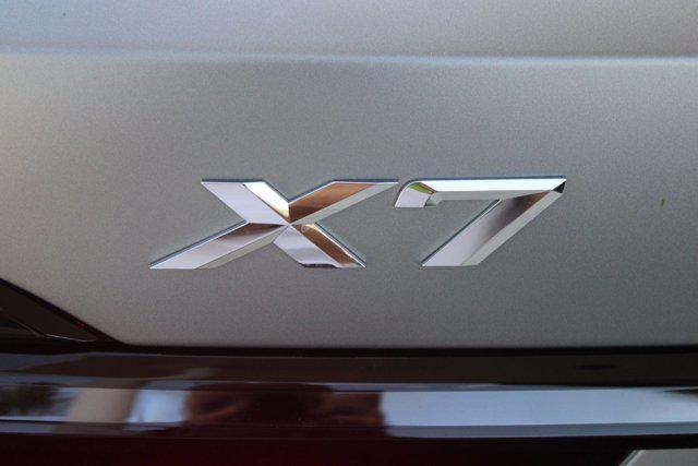 Photo of 2026 Frozen Pure Grey Metallic BMW X7