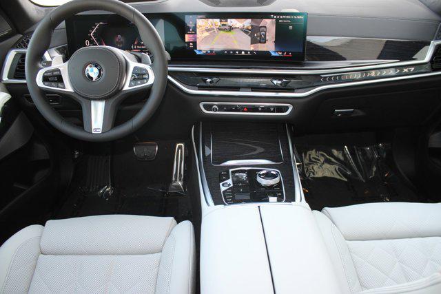 Photo of 2026 Frozen Pure Grey Metallic BMW X7