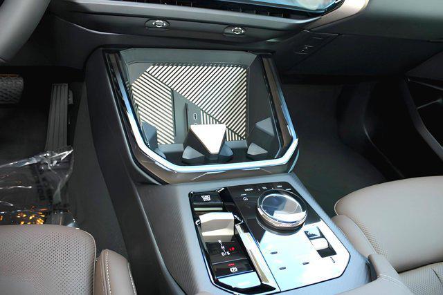 Photo of 2025 Mineral White Metallic BMW X3