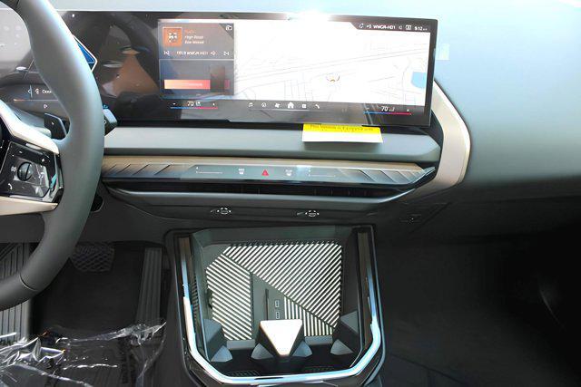 Photo of 2025 Mineral White Metallic BMW X3