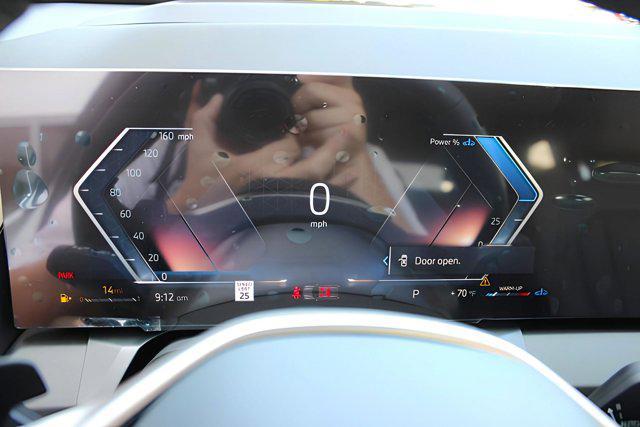 Photo of 2025 Mineral White Metallic BMW X3