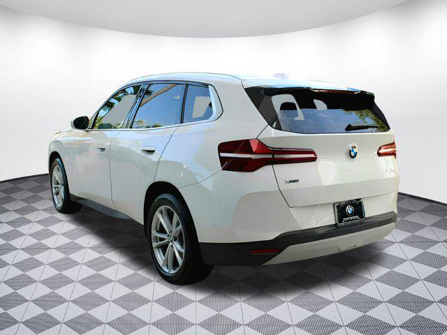 Photo of 2025 Mineral White Metallic BMW X3