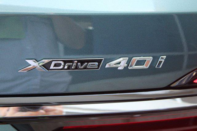 Photo of 2026 Blue Ridge Mountain Metallic BMW X7