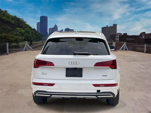 Photo of 2021 Ibis White Audi Q5