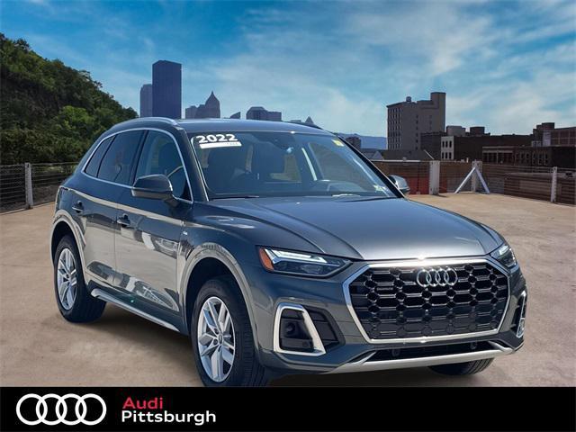 Photo of 2022 Daytona Gray Pearl Audi Q5