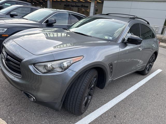 2016 Infiniti QX70