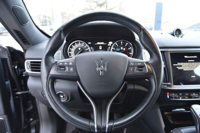 Photo of 2021 Nero Maserati Levante