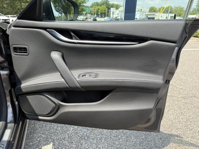 Photo of 2022 Grigio Maratea Metallic Maserati Ghibli