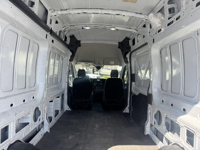 Photo of 2023 Oxford White Ford Transit-350